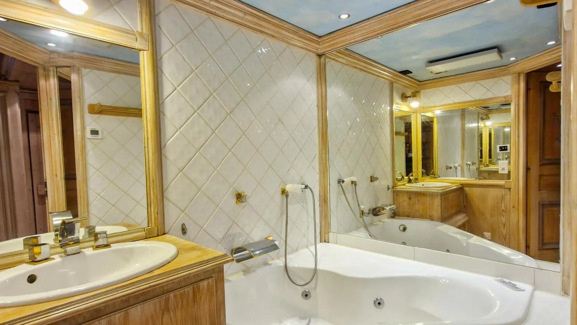 Appartement Spacieux 4 Etoiles, 4 Pieces, Sauna, Au Centre De Flaine Foret, Proche Des Pistes Et Commerces - Fr-1-425-118 Lägenhet